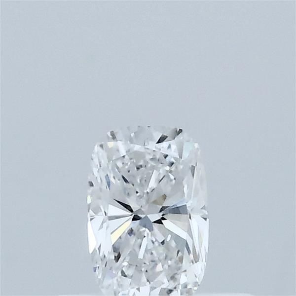 0.35 ct lab-grown Cushion modified Diamond