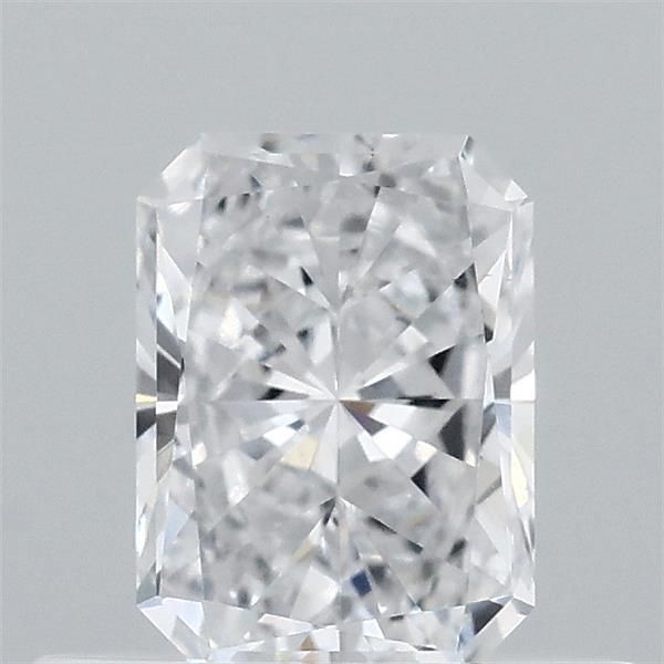 0.47 ct lab-grown Radiant Diamond