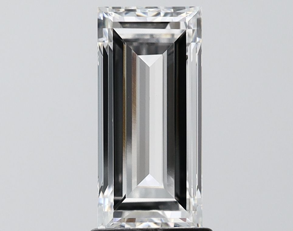 1.94 ct lab-grown Baguette Diamond
