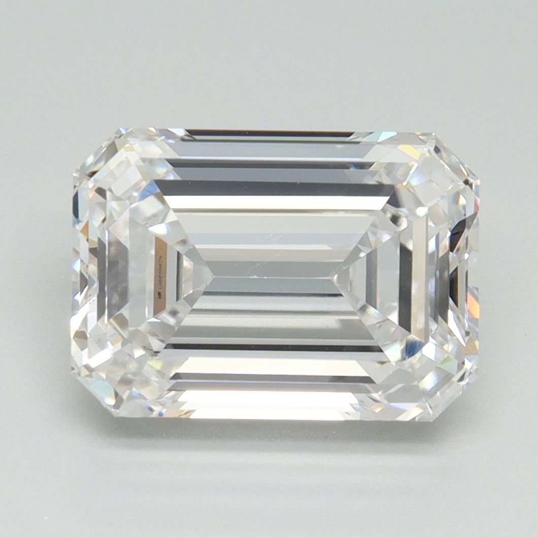 4.16 ct. emerald Lab Grown Diamond front image