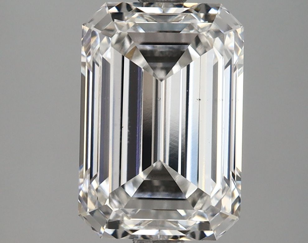 3.59 ct Emerald diamond