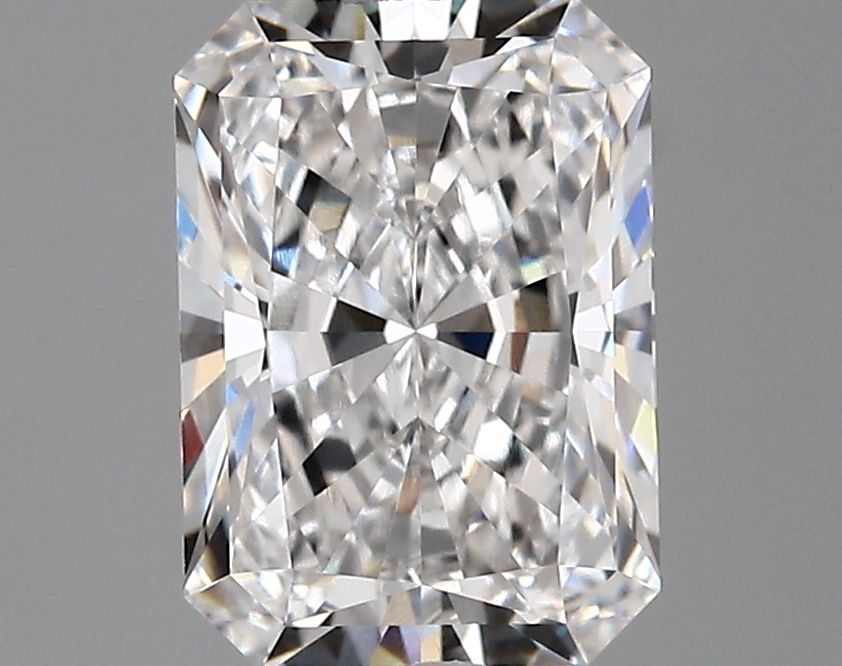 2.51 ct. radiant Lab Grown Diamond front image