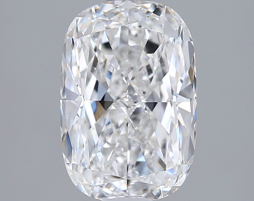 1.55 ct lab-grown Cushion modified Diamond