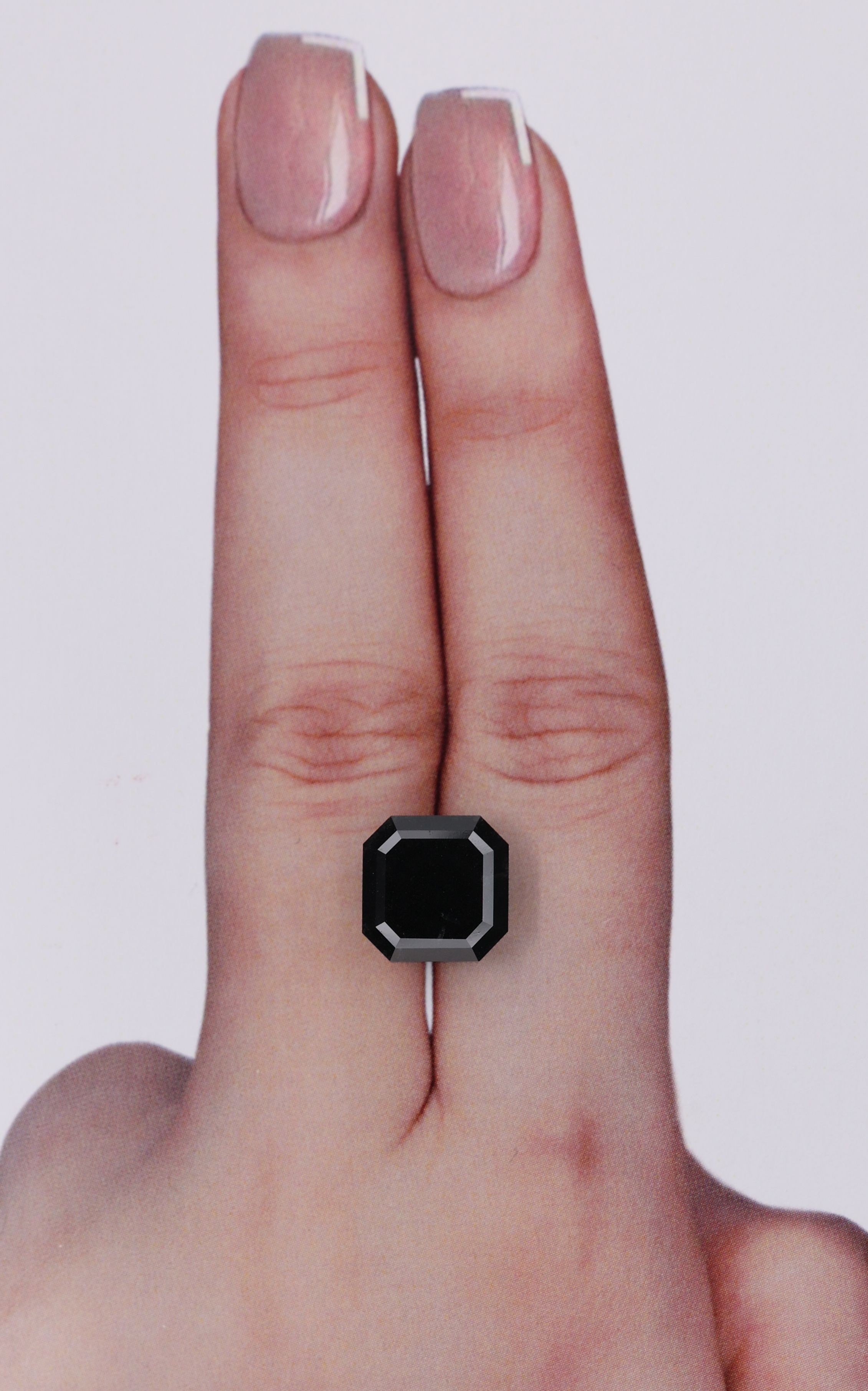 Diament 5.94 ct Fancy Black/VVS2