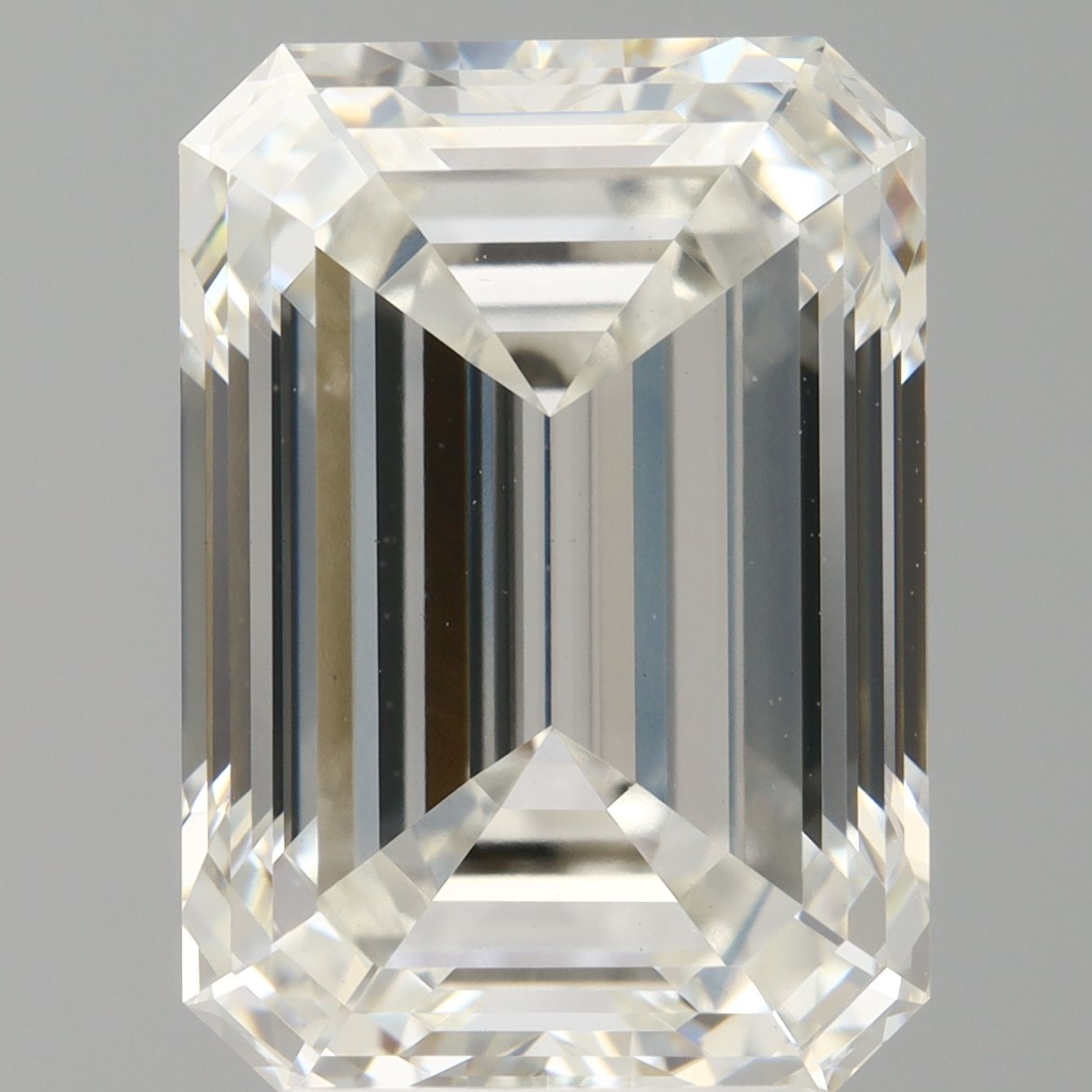 4.97 ct. emerald Lab Grown Diamond front image
