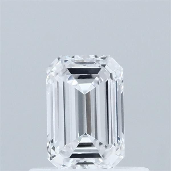 0.55 ct lab-grown Emerald Diamond