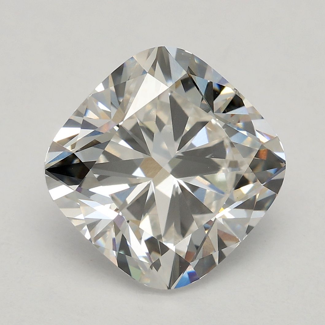 3.02 ct Cushion Brilliant diamond