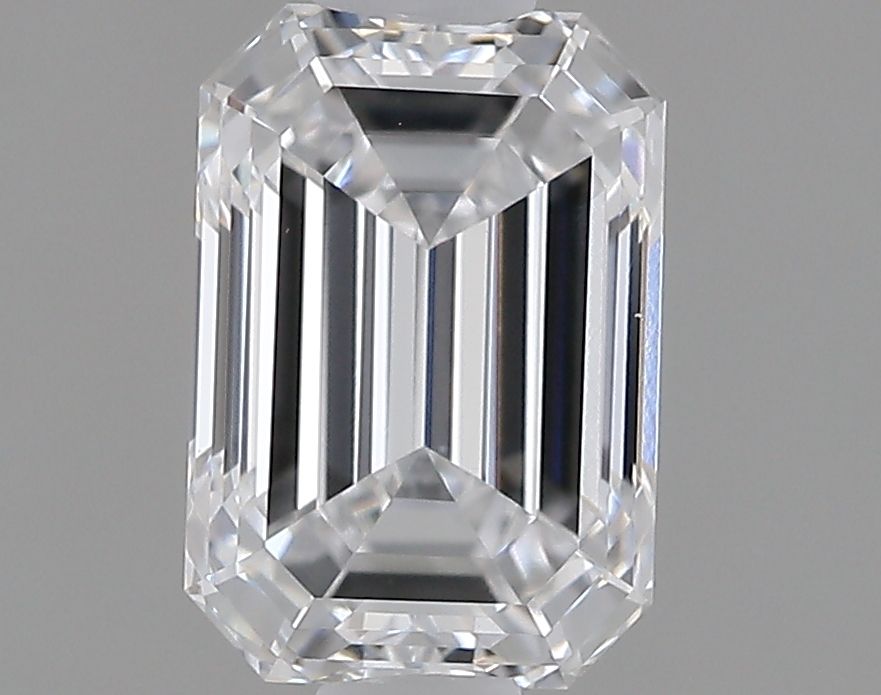 1.03 ct. emerald Lab Grown Diamond front image