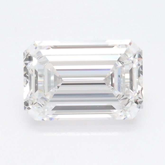 1.05 ct. emerald Lab Grown Diamond front image