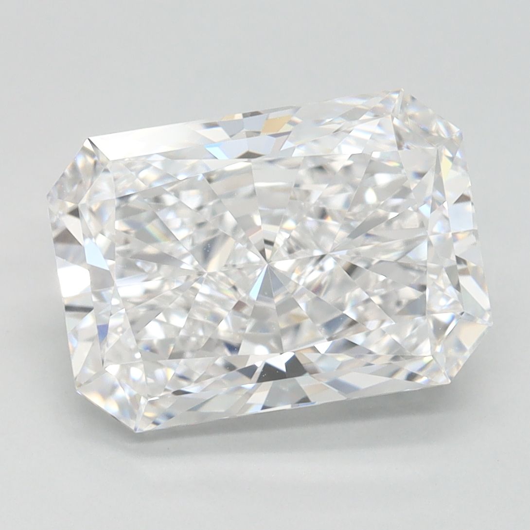 3.05 ct. radiant Lab Grown Diamond front image