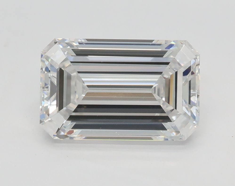 1.91 ct. emerald Lab Grown Diamond front image