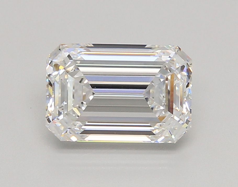 2.54 ct. emerald Lab Grown Diamond front image