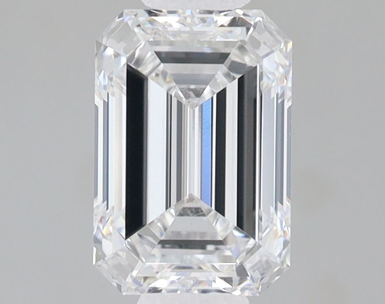 1.57 ct. emerald Lab Grown Diamond front image