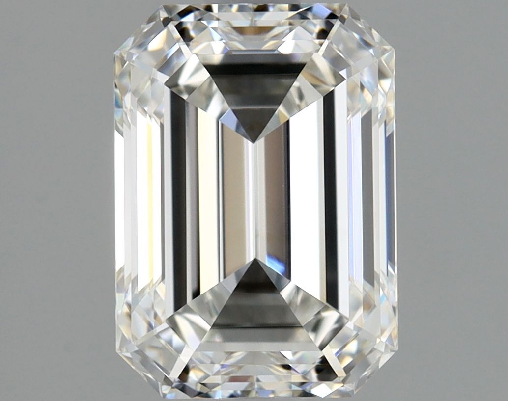 1.70 ct Emerald diamond