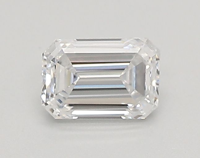 0.47 ct lab-grown Emerald Diamond