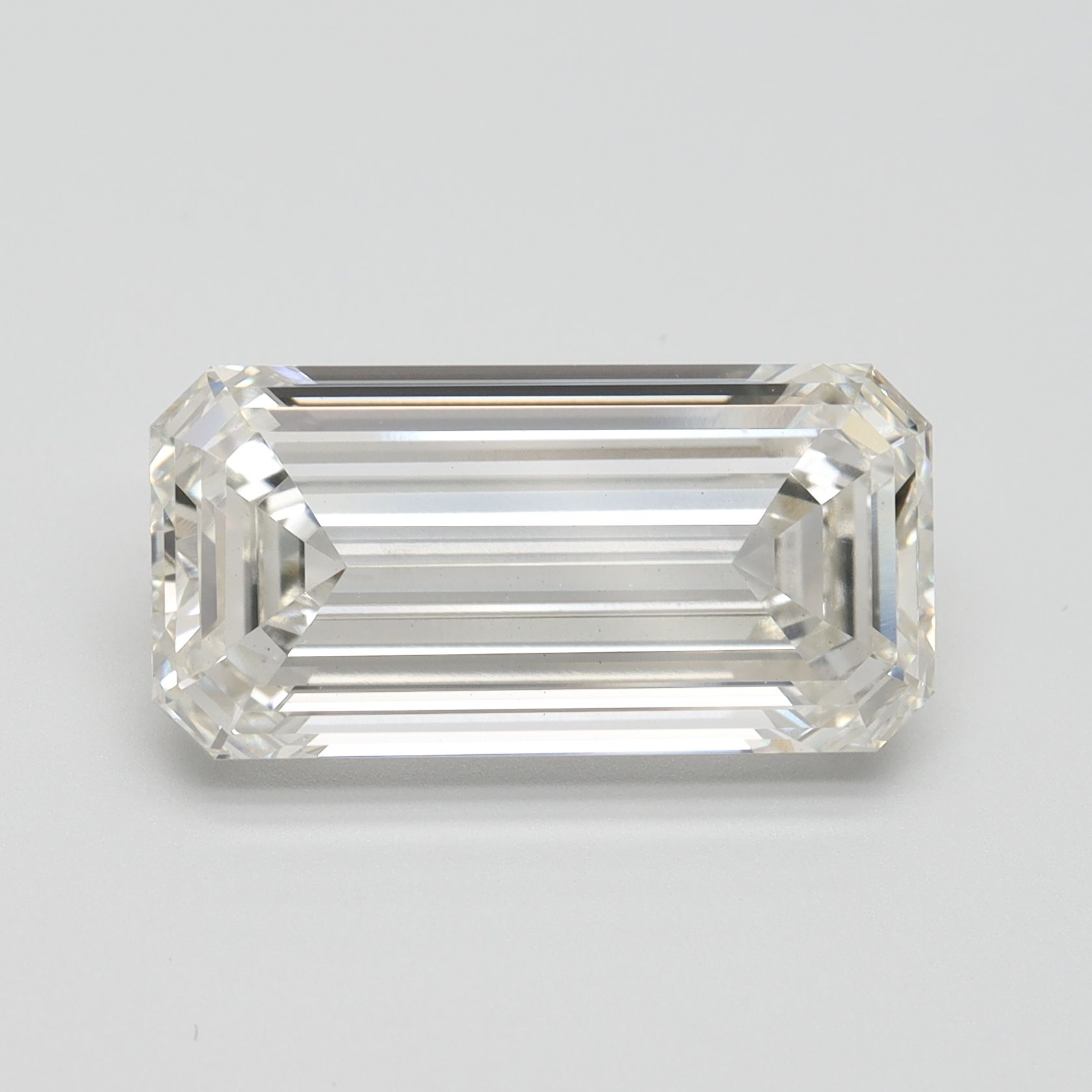 7.20 ct. emerald Lab Grown Diamond front image