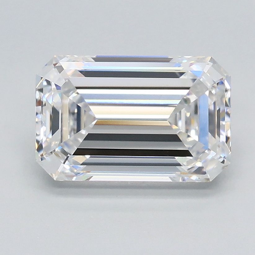 1.58 ct. emerald Lab Grown Diamond front image