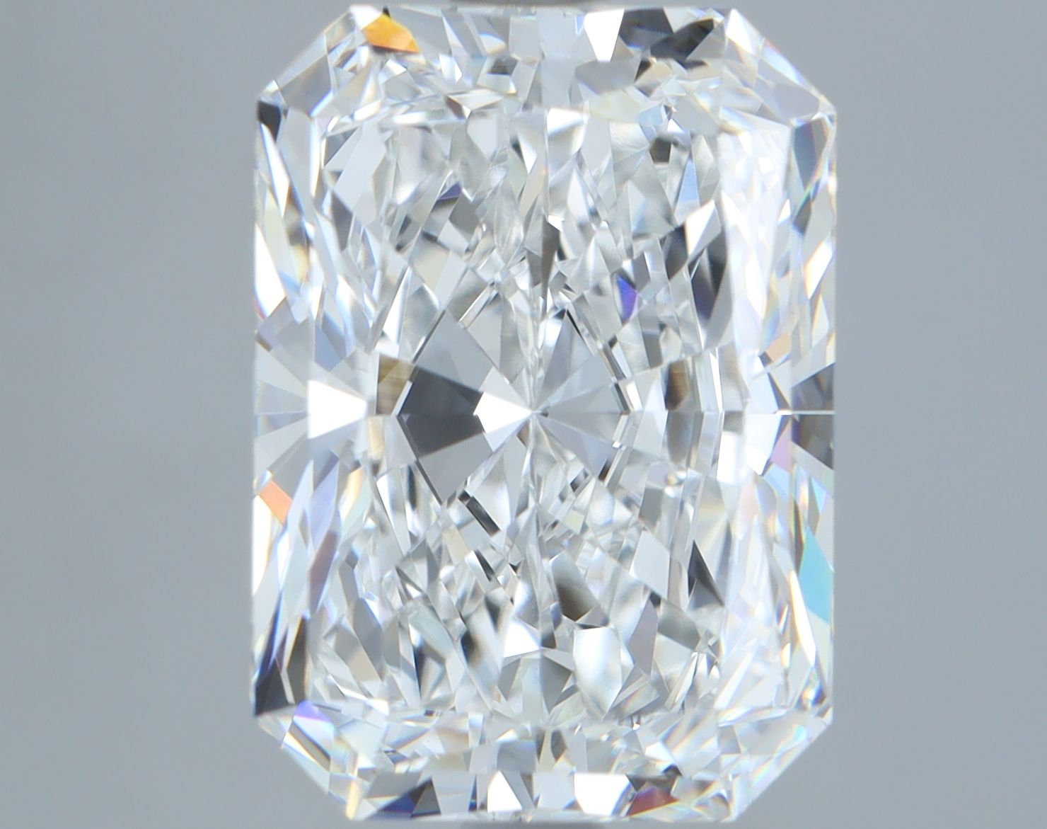 4.05 ct. radiant Lab Grown Diamond front image