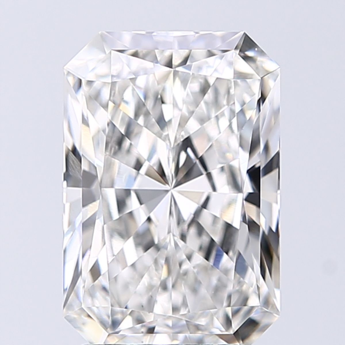 2.72 ct Radiant diamond