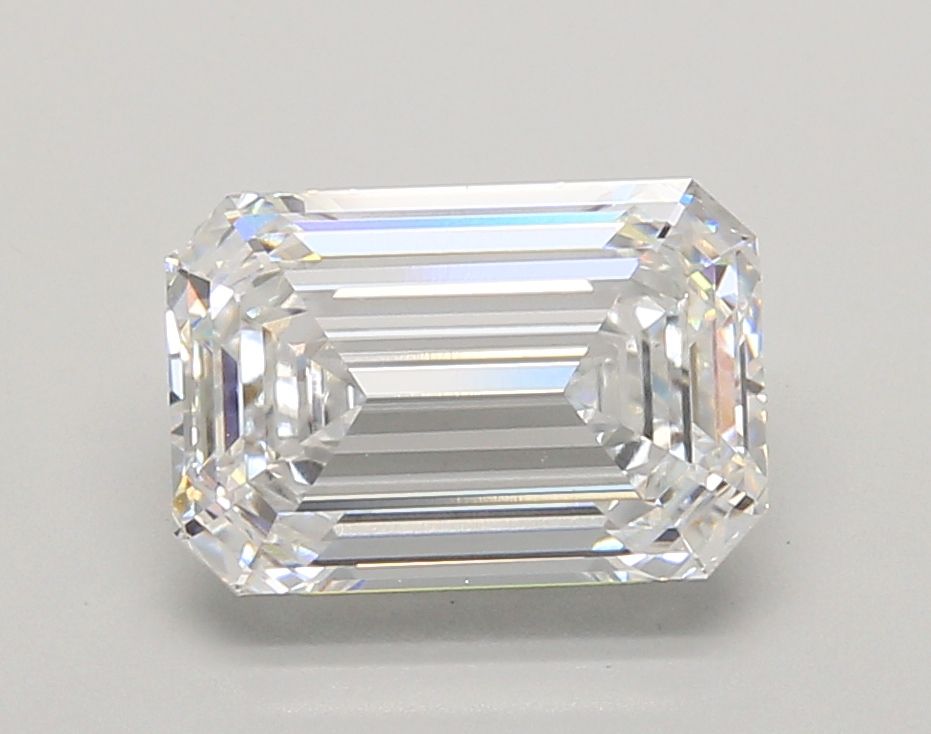 3.04 ct. emerald Lab Grown Diamond front image