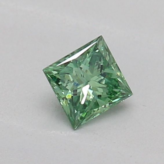 0.16 CT Fancy Vivid Green PRINCESS