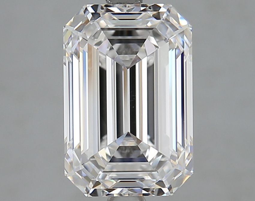 3.50 ct. emerald Lab Grown Diamond front image