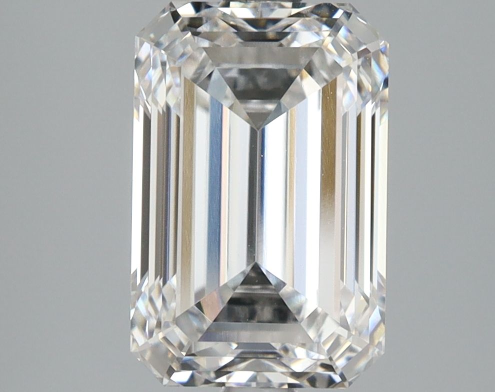 3.52 ct. emerald Lab Grown Diamond front image