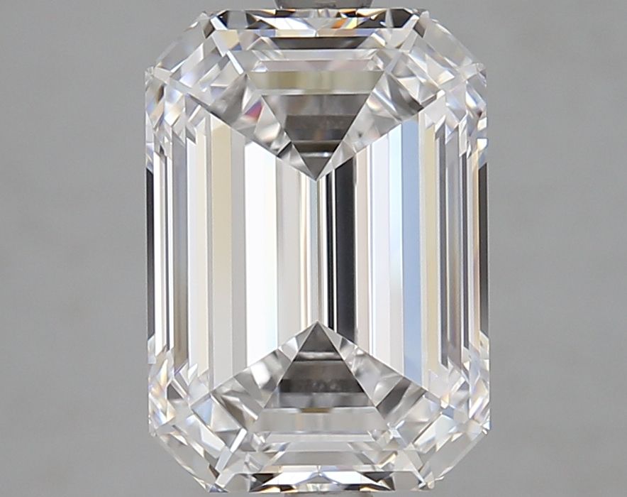 4.43 ct. emerald Lab Grown Diamond front image