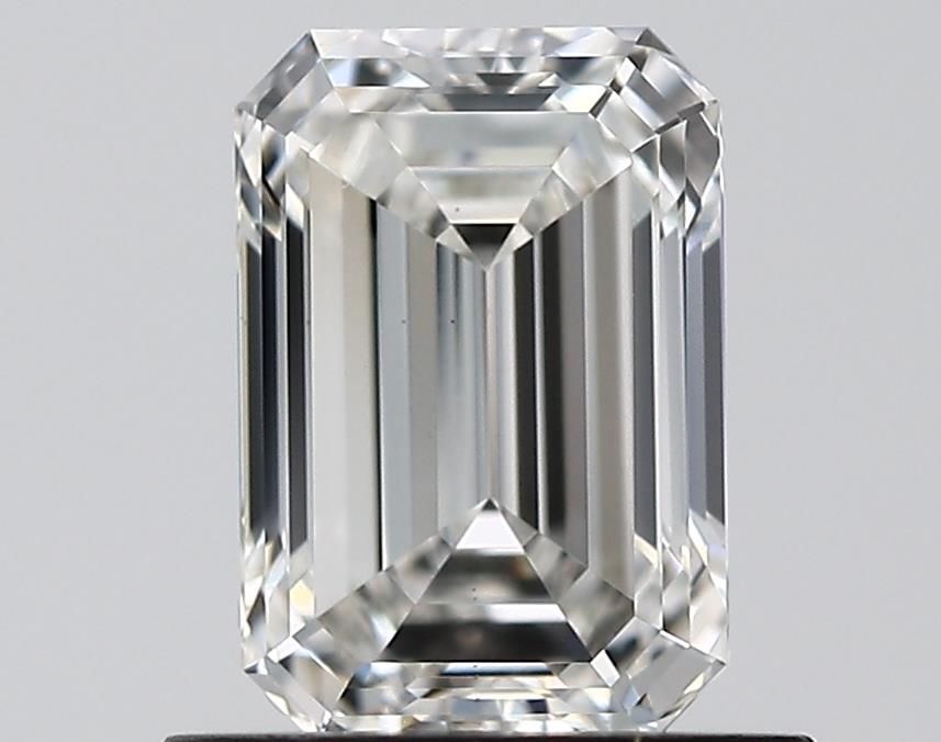 0.83 ct. emerald Lab Grown Diamond front image