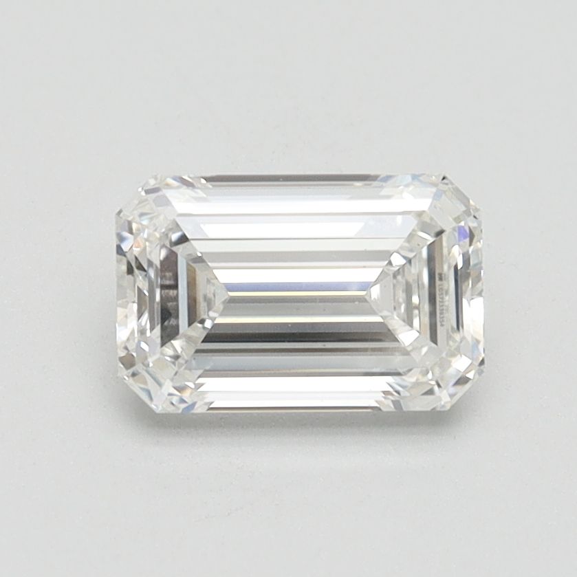 1.05 ct Emerald diamond