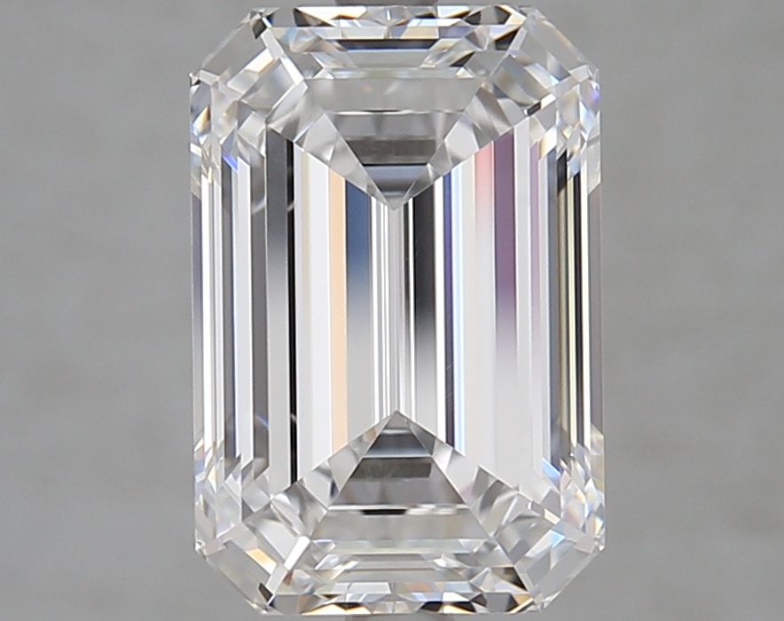 4.15 ct. emerald Lab Grown Diamond front image