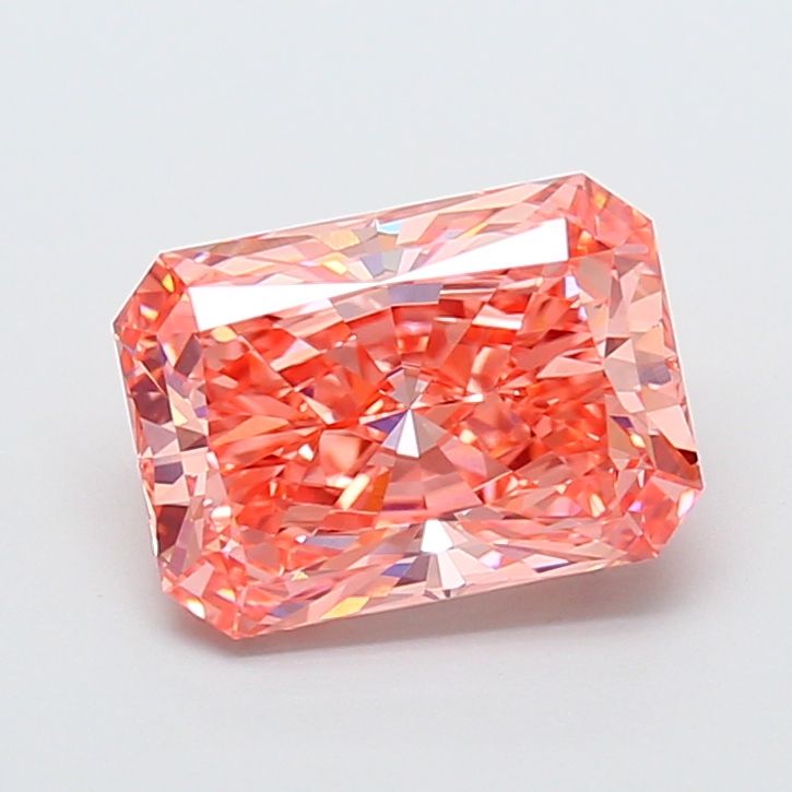 3.05 ct Radiant diamond