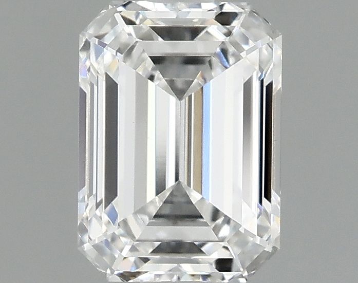 1.10 ct. emerald Lab Grown Diamond front image