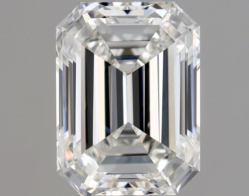 0.70 ct Emerald diamond