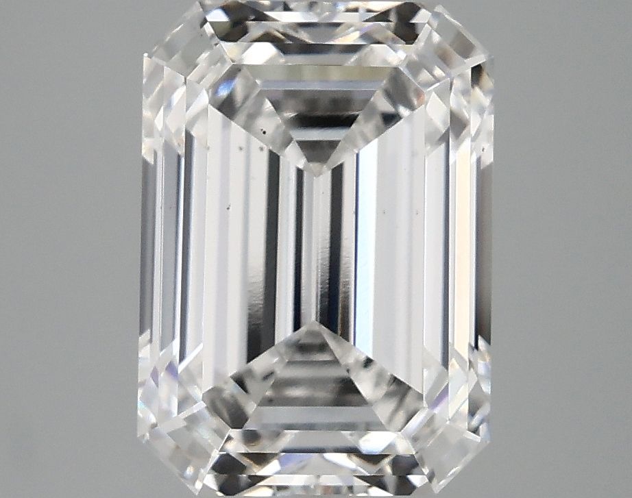 4.15 ct. emerald Lab Grown Diamond front image
