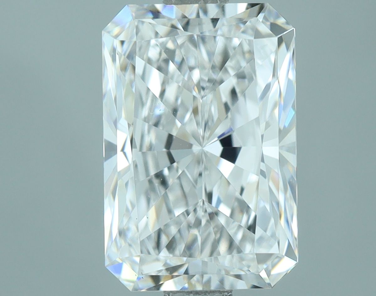 2.04 ct. radiant Lab Grown Diamond front image