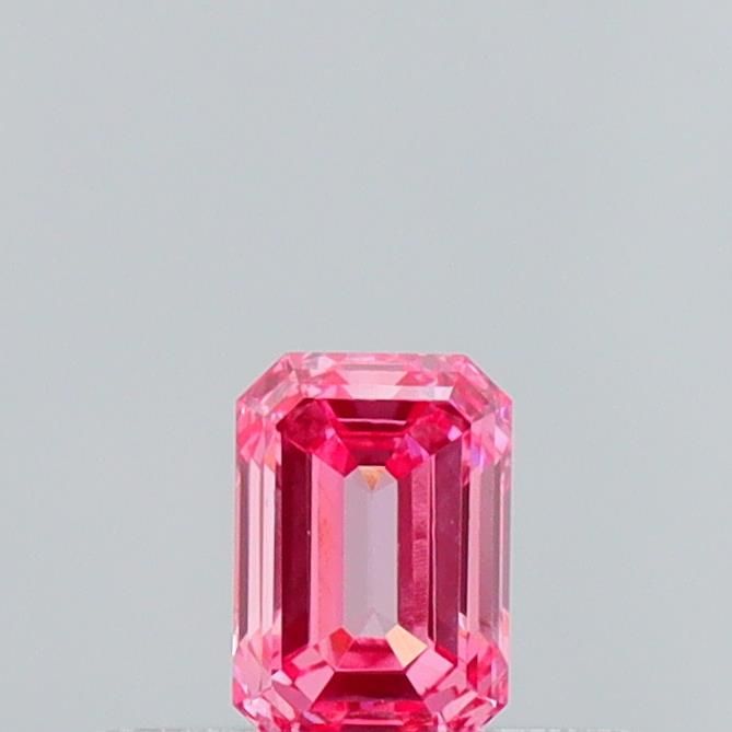 0.26 CT Fancy Vivid Pink EMERALD