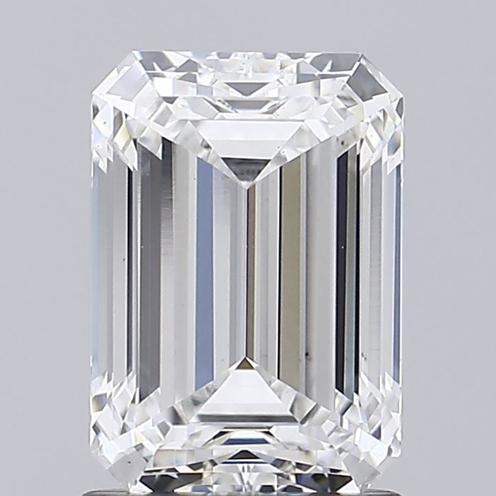 1.67 ct. emerald Lab Grown Diamond front image