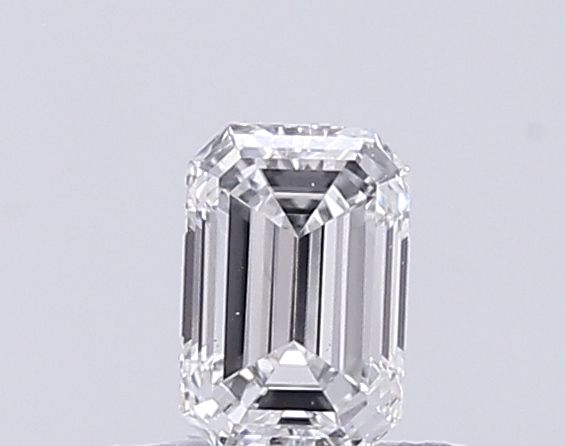 0.28ct Emerald diamond