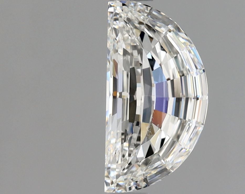 0.9 ct Half moon Diamond