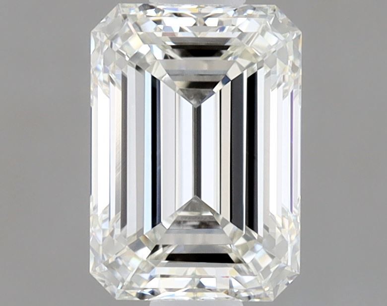 0.82 ct Emerald diamond