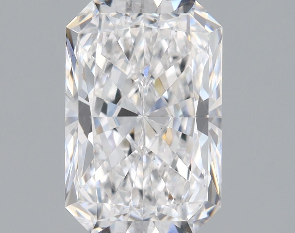 1.04 ct. radiant Lab Grown Diamond front image