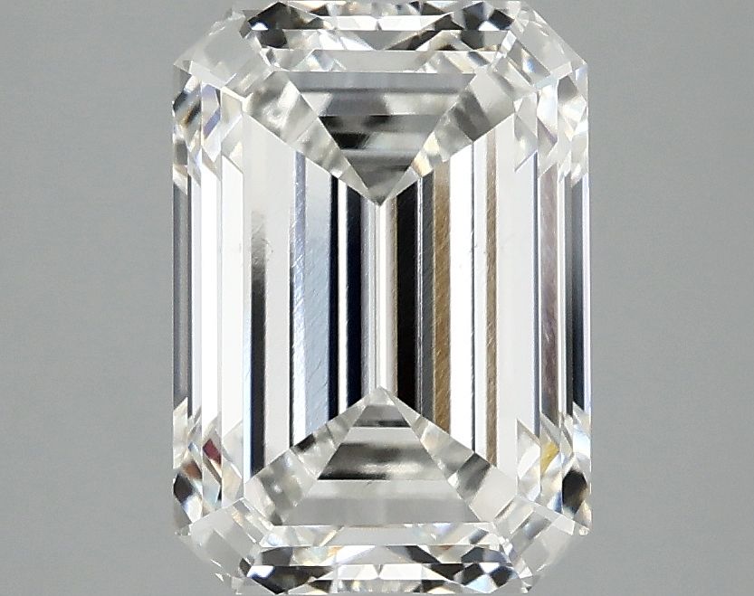 3.10 ct Emerald diamond