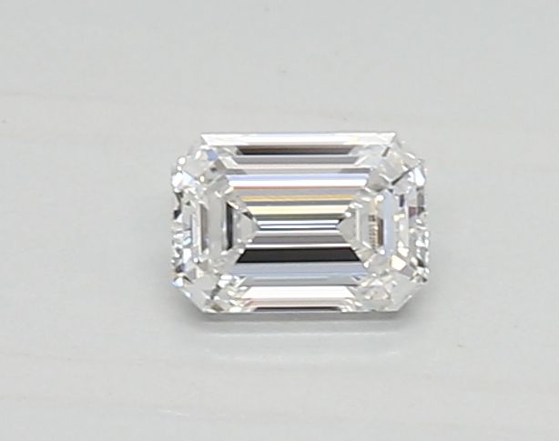 0.3 ct lab-grown Emerald Diamond