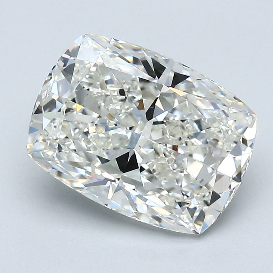 3.03 ct Cushion Modified diamond