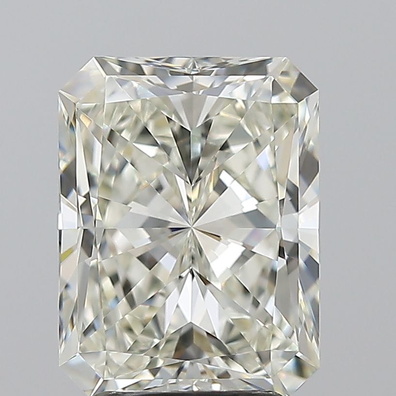 3.01ct Radiant diamond