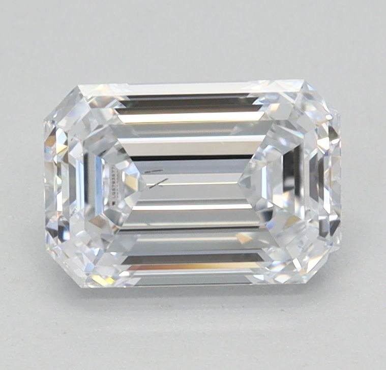 0.99 ct. emerald Lab Grown Diamond front image