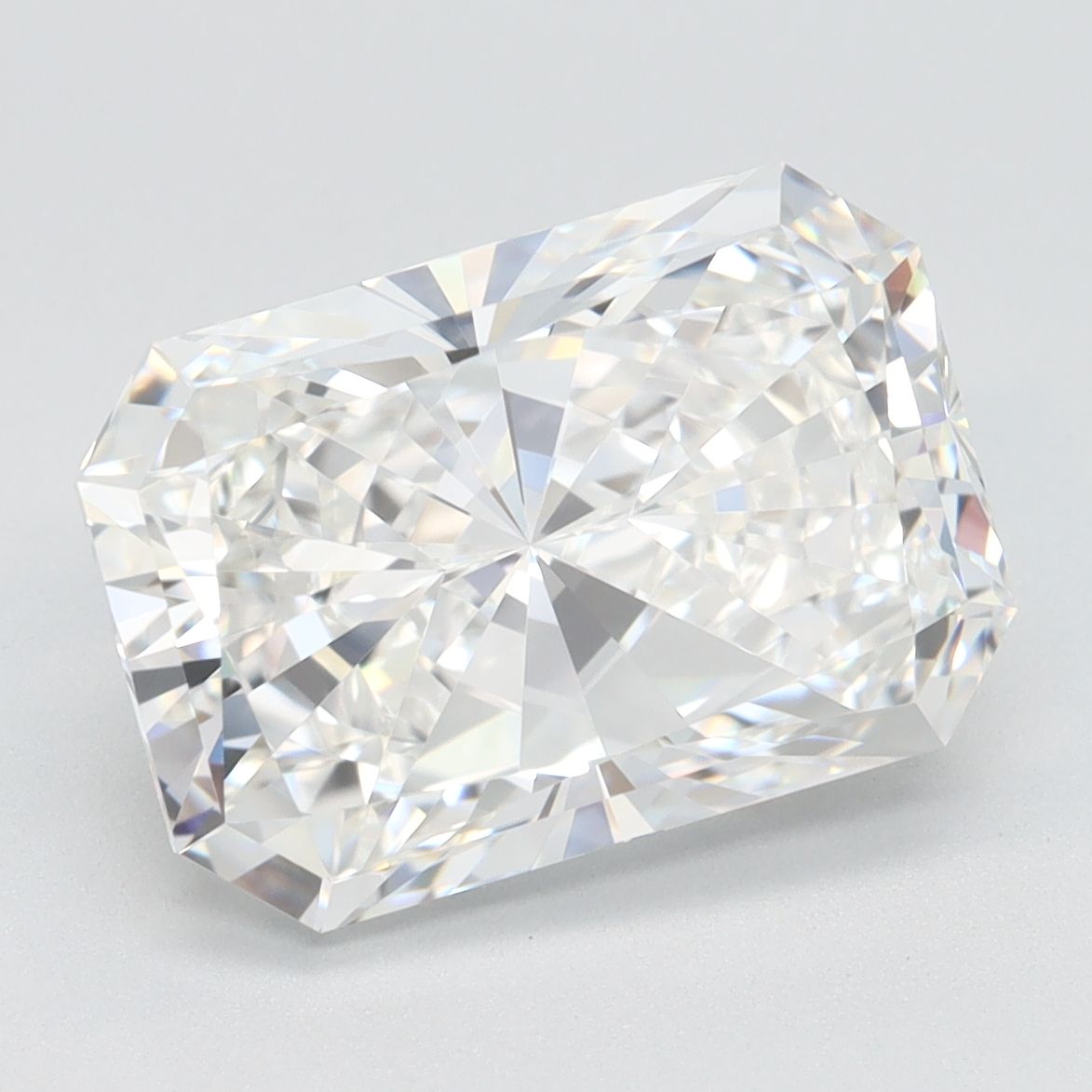4.19 ct. radiant Lab Grown Diamond front image
