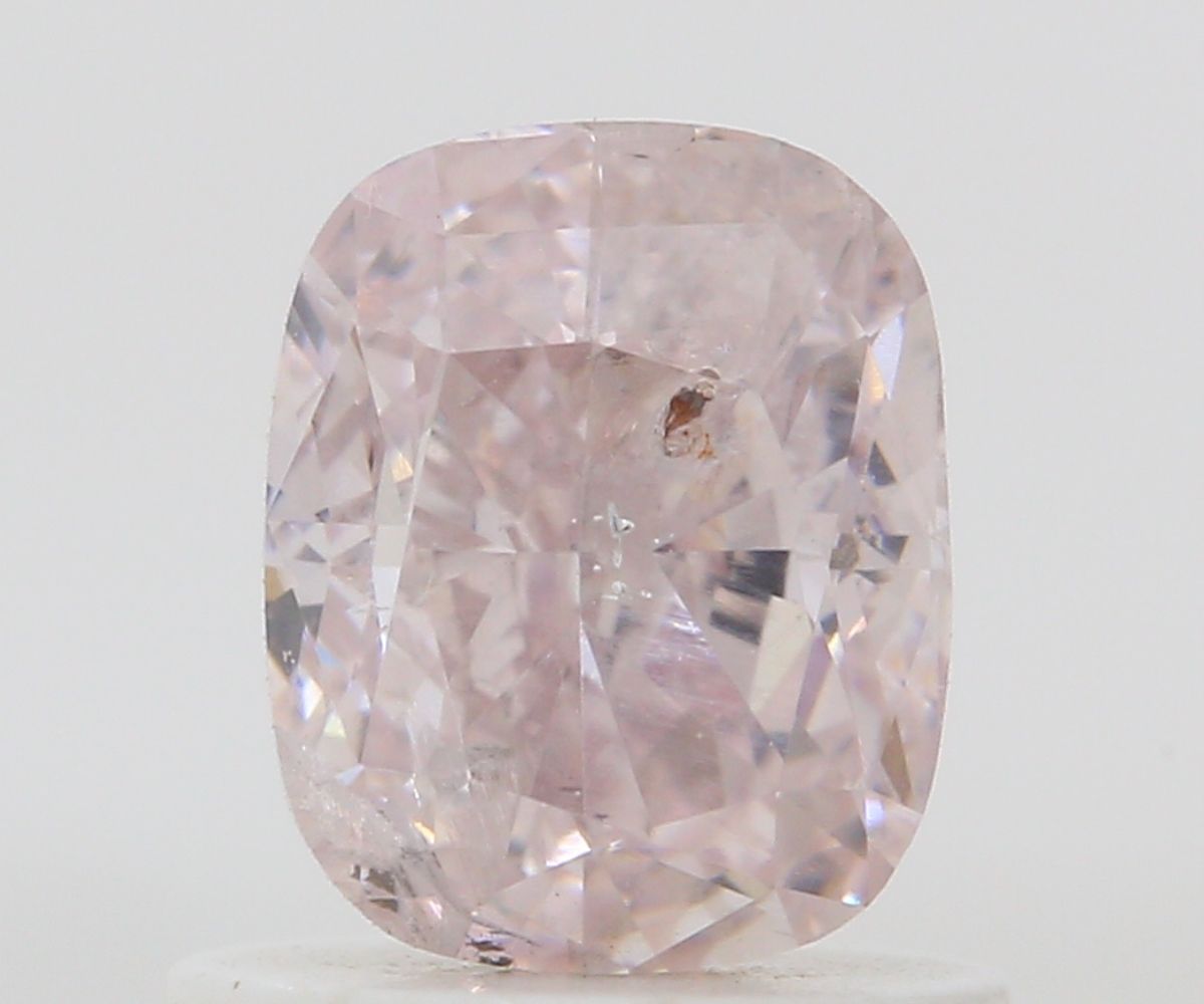 Diament 1.01 ct Fancy Light Orangey Pink/I2