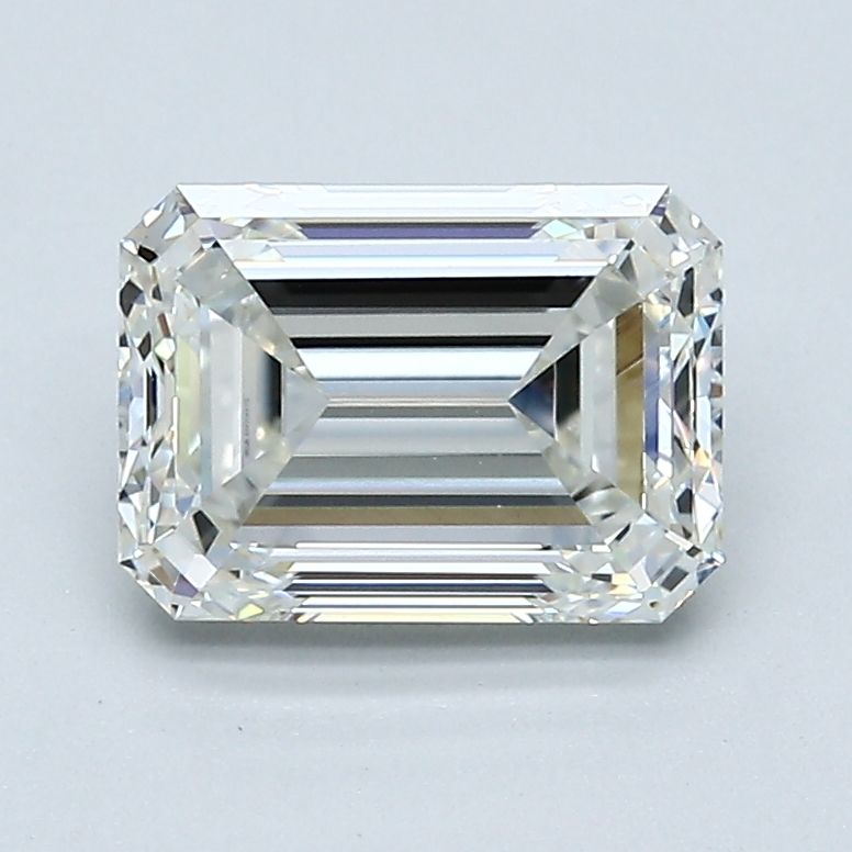 2.01 ct Emerald diamond
